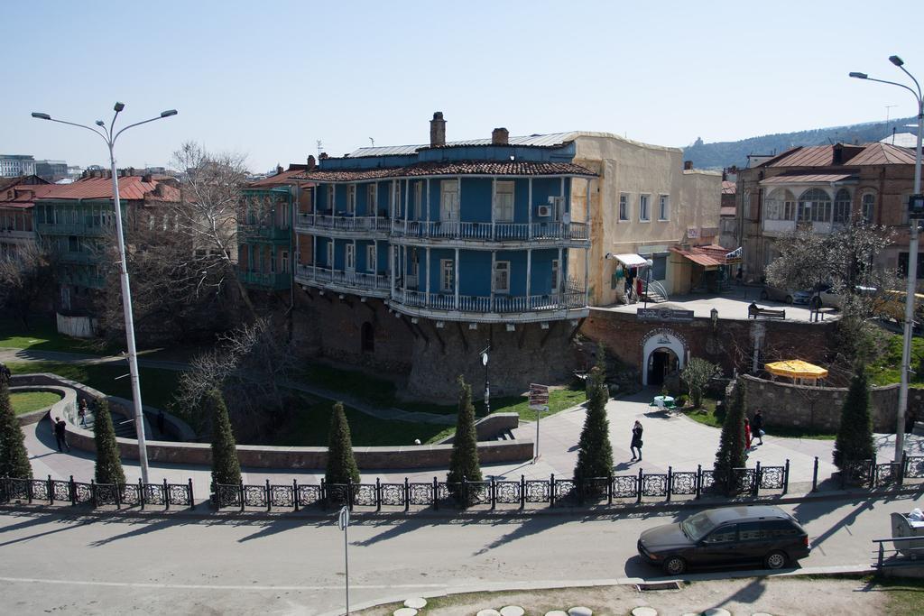 Апартаменты Down Town Group Тбилиси Экстерьер фото
